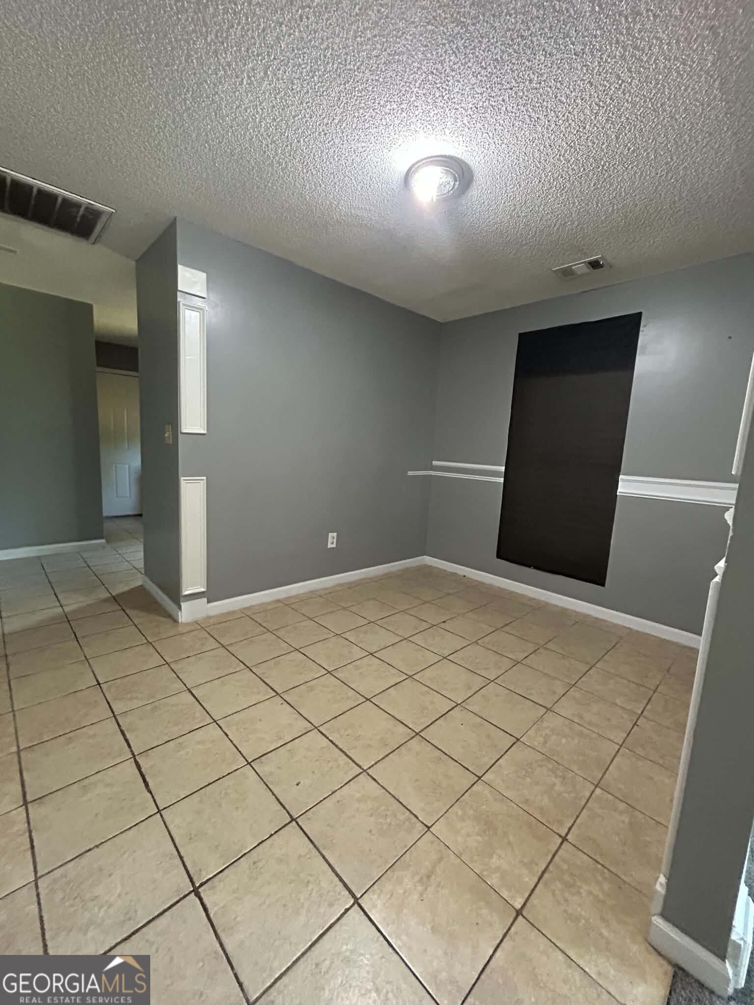 3 bedroom, 2 bathroom, 1,242 sq ft single family residence for rent at 460 Elm Street, Macon, GA 31201 for $1,300 a month — photo 6