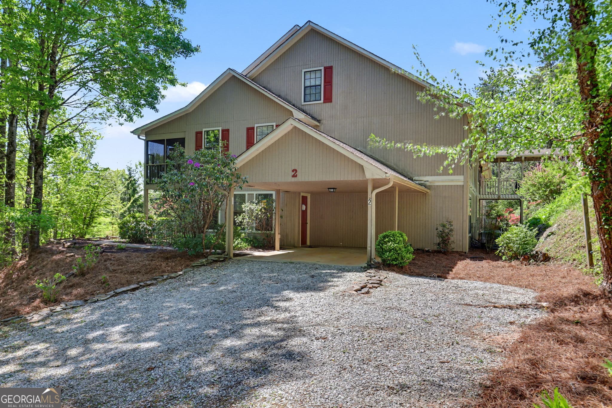 2 bedroom, 2 bathroom, 1,500 sq ft condominium under contract at 80 Stirling Lane 2, Clayton, GA 30525