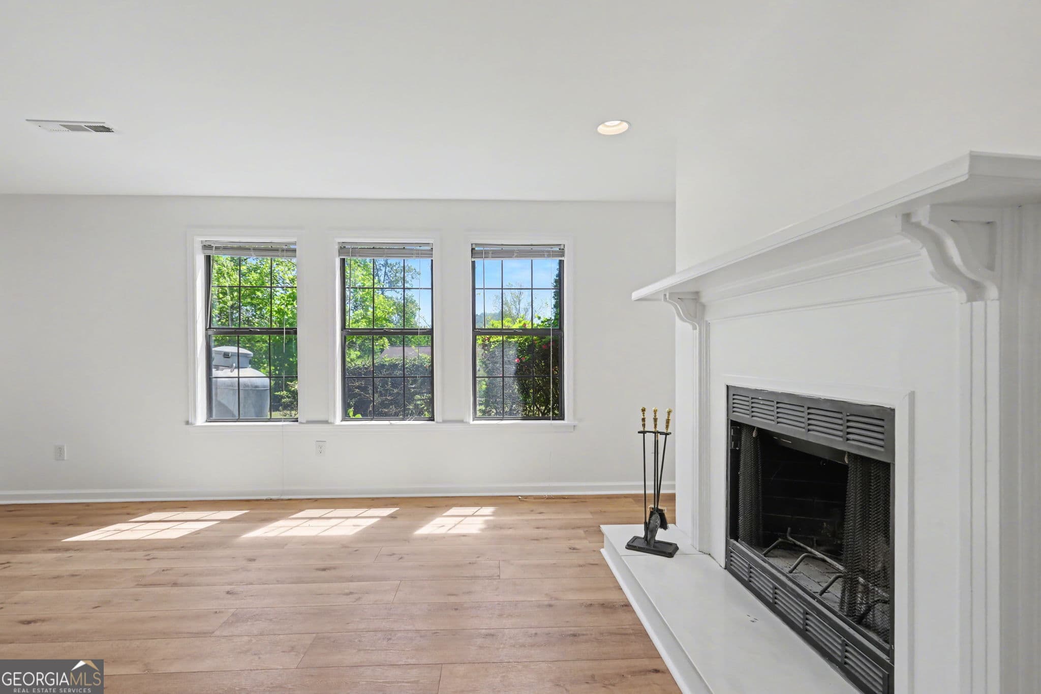 2 bedroom, 2 bathroom, 1,500 sq ft condominium under contract at 80 Stirling Lane 2, Clayton, GA 30525 — photo 10