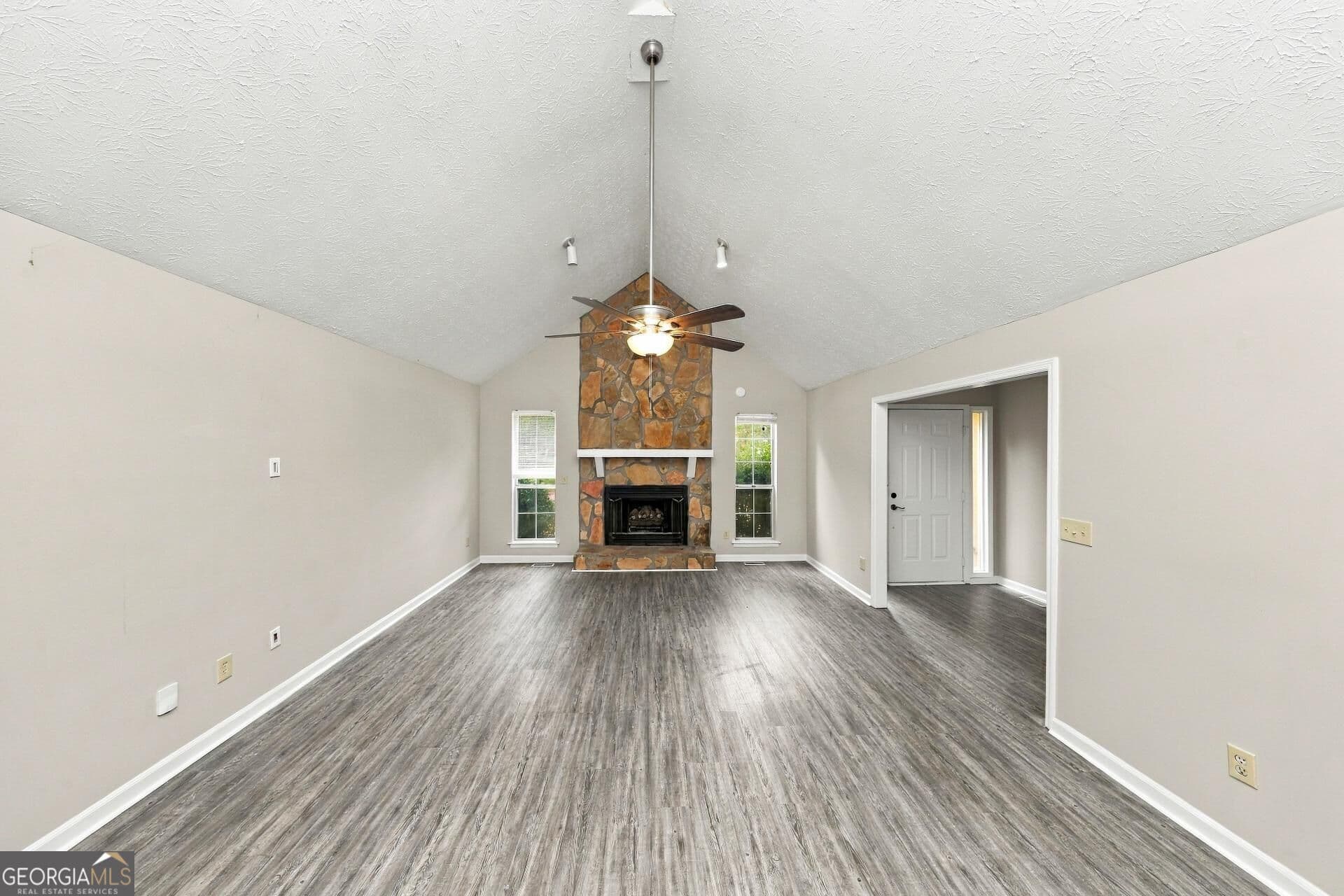3 bedroom, 2 bathroom, 3,298 sq ft single family residence for sale at 4339 Dutch Lane, Douglasville, GA 30135 — photo 3