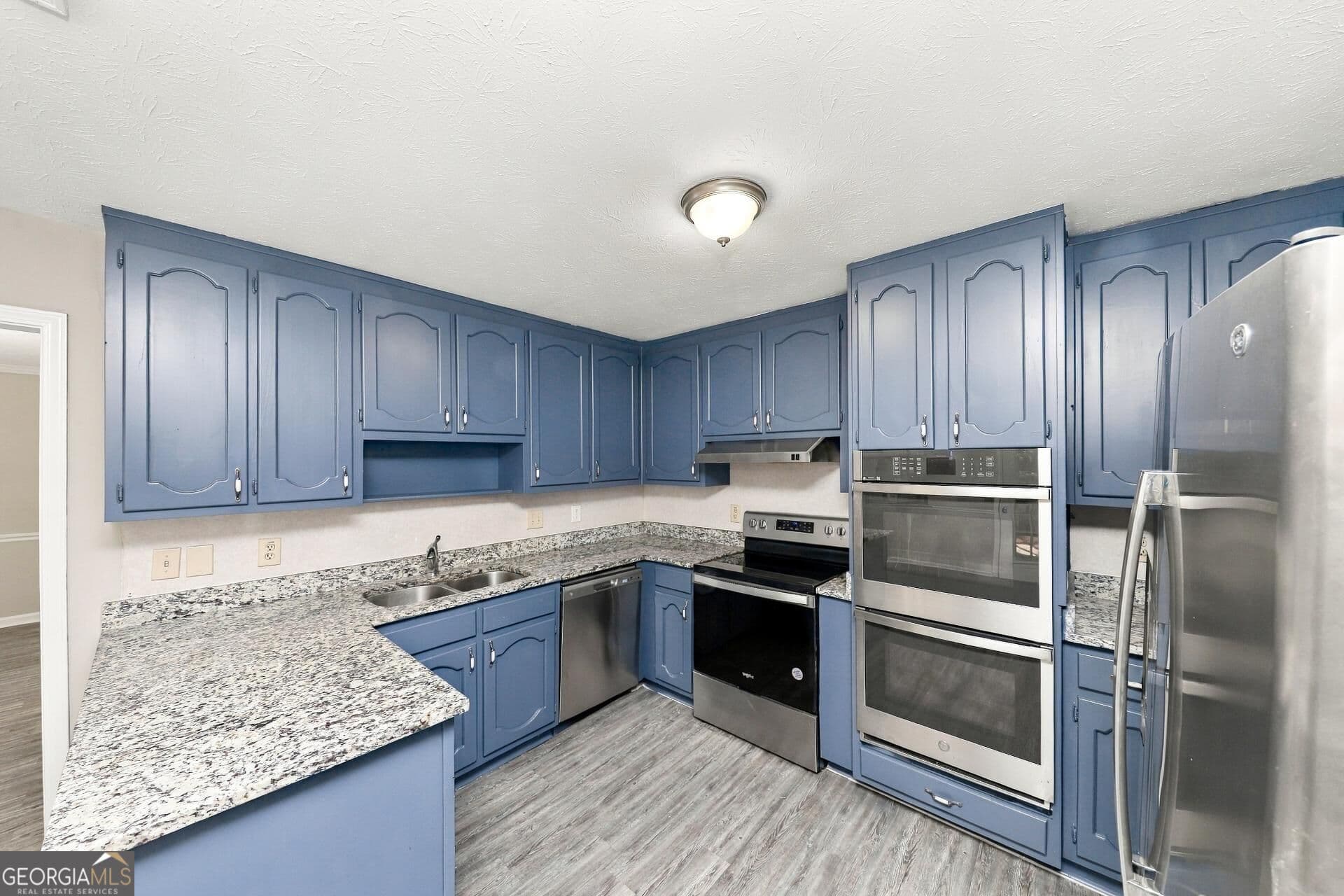 3 bedroom, 2 bathroom, 3,298 sq ft single family residence for sale at 4339 Dutch Lane, Douglasville, GA 30135 — photo 5