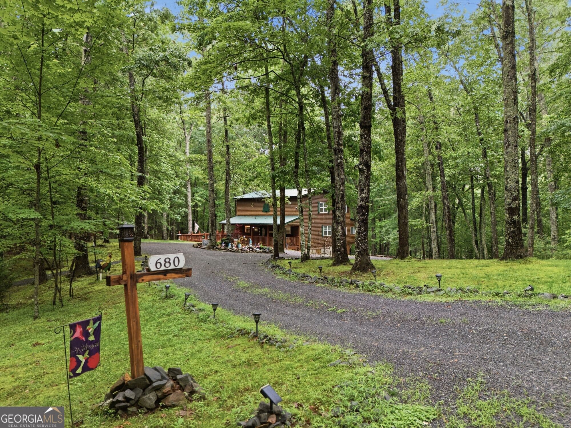 2 bedroom, 2 bathroom cabin,single family residence for sale at 680 Hawthorne Lane, Murphy, NC 28906 — photo 2