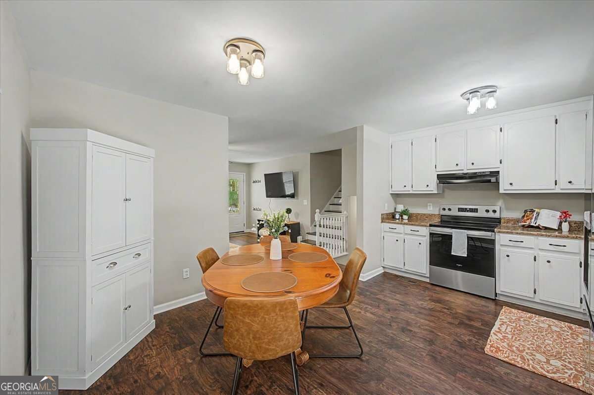 5 bedroom, 3 bathroom single family residence for rent at 558 Peeples Valley Road, Cartersville, GA 30121 for $2,500 a month — photo 10