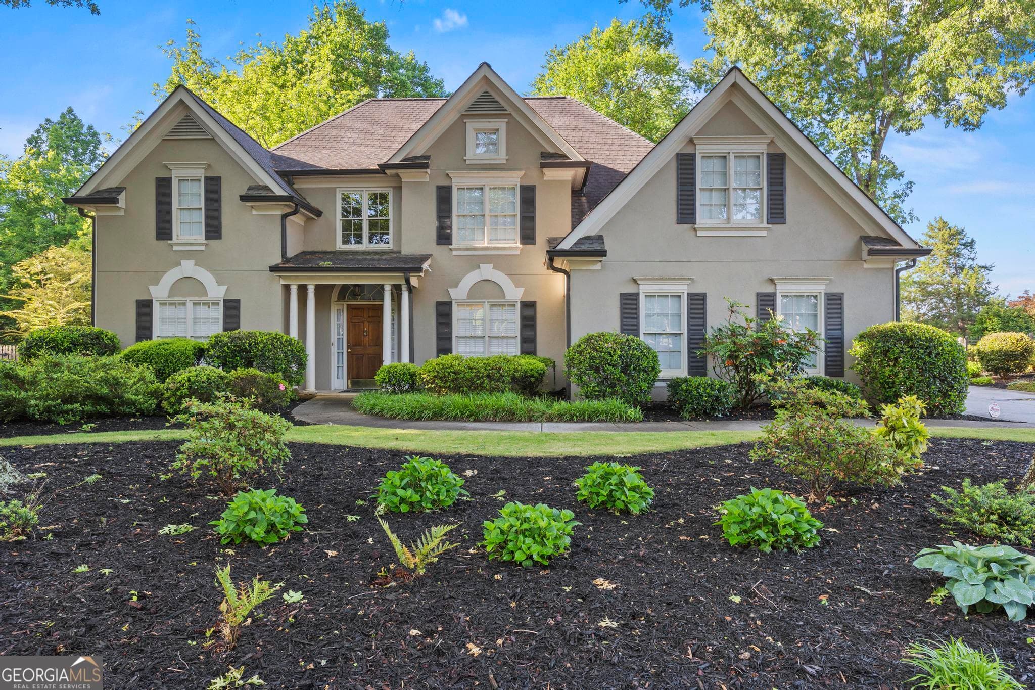 5 bedroom, 3 bathroom single family residence sold at 2492 Chancery Place, Marietta, GA 30066