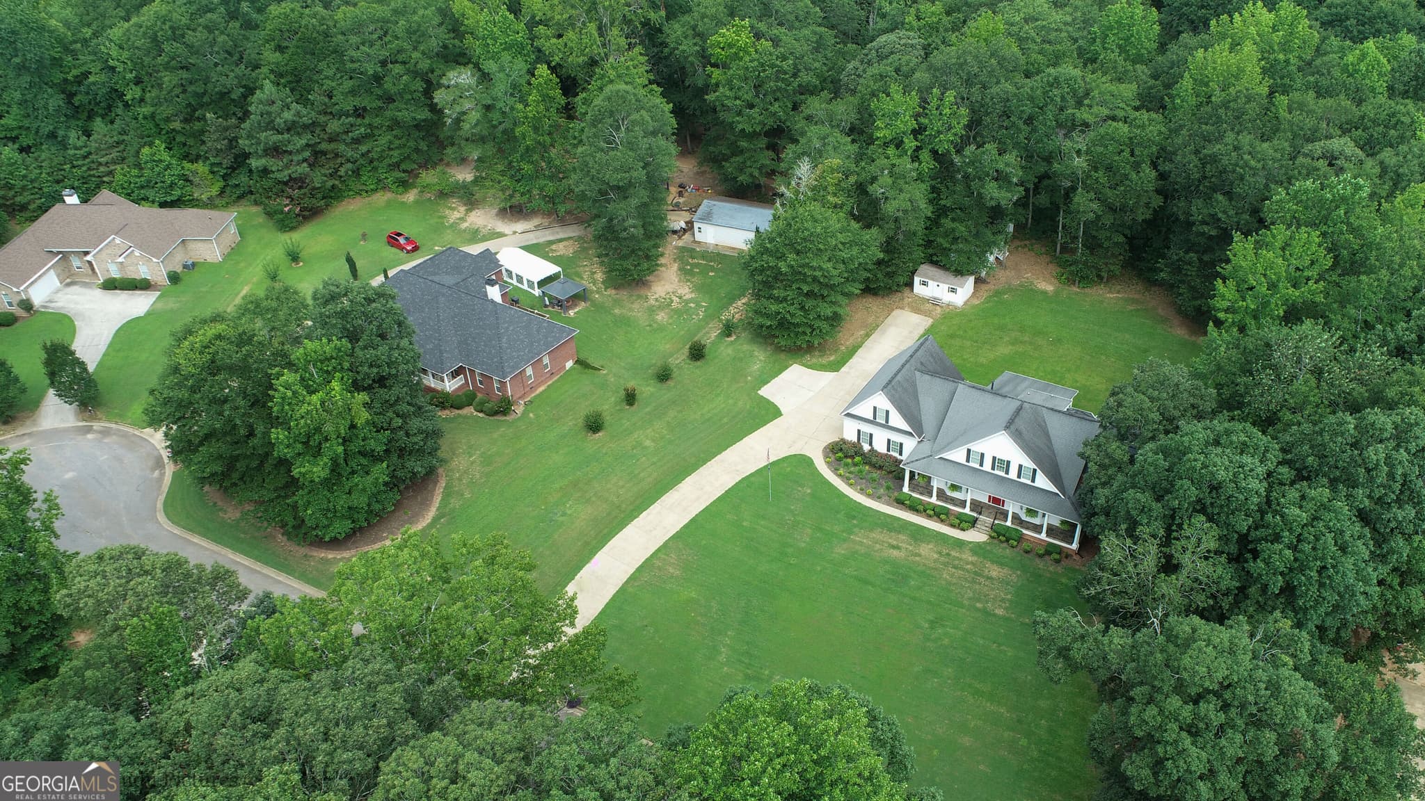 3 bedroom, 4 bathroom, 3,623 sq ft single family residence for sale at 118 Mount Vernon Way, Winterville, GA 30683 — photo 2