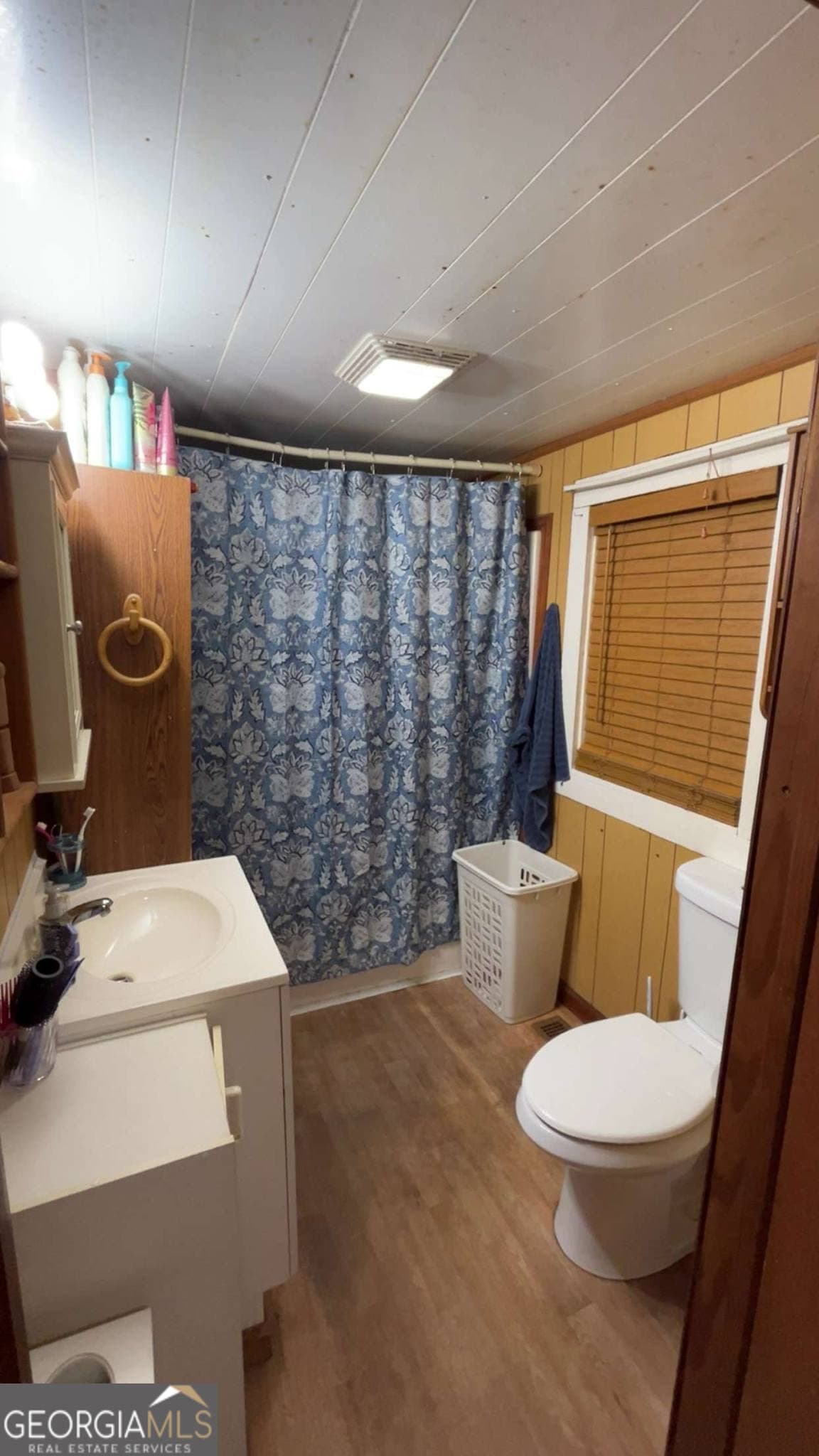2 bedroom, 1 bathroom, 928 sq ft single family residence under contract at 707 McLemore Street, Lafayette, GA 30728 — photo 7