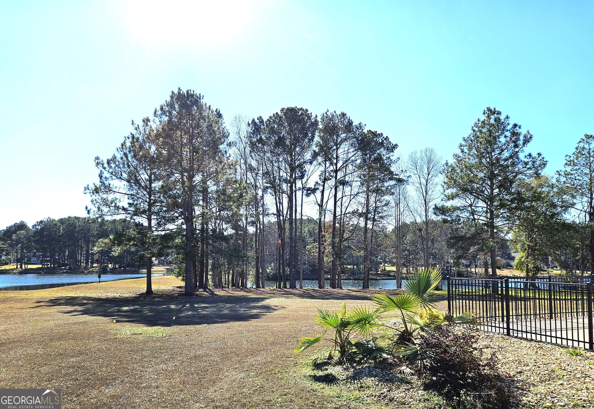4 bedroom, 3.5 bathroom, 3,357 sq ft single family residence for sale at 120 Sweetwater Drive, Thomasville, GA 31757 — photo 10