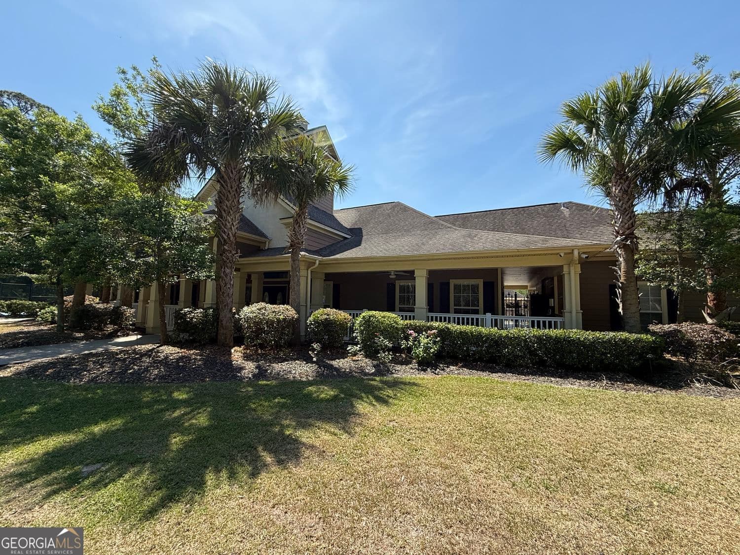 2 bedroom, 2 bathroom, 1,314 sq ft condominium for sale at 5204 Walden Park Drive, Savannah, GA 31410