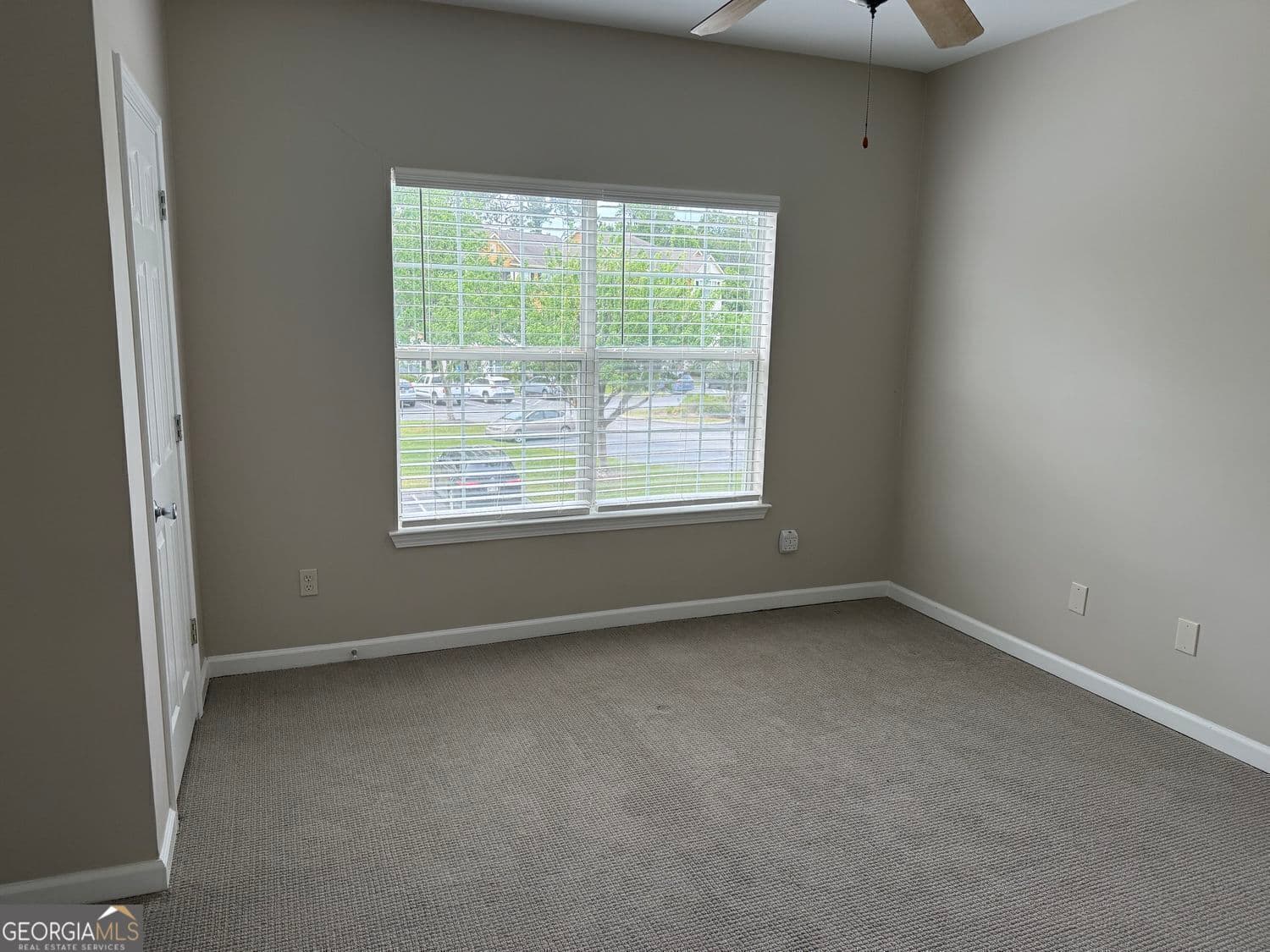 2 bedroom, 2 bathroom, 1,314 sq ft condominium for sale at 5204 Walden Park Drive, Savannah, GA 31410 — photo 9