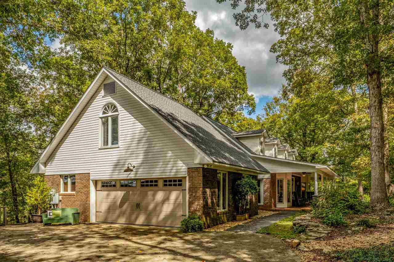5 bedroom, 5.5 bathroom, 4,600 sq ft single family residence for sale at 183 Madden Road, Bowdon, GA 30108 — photo 3