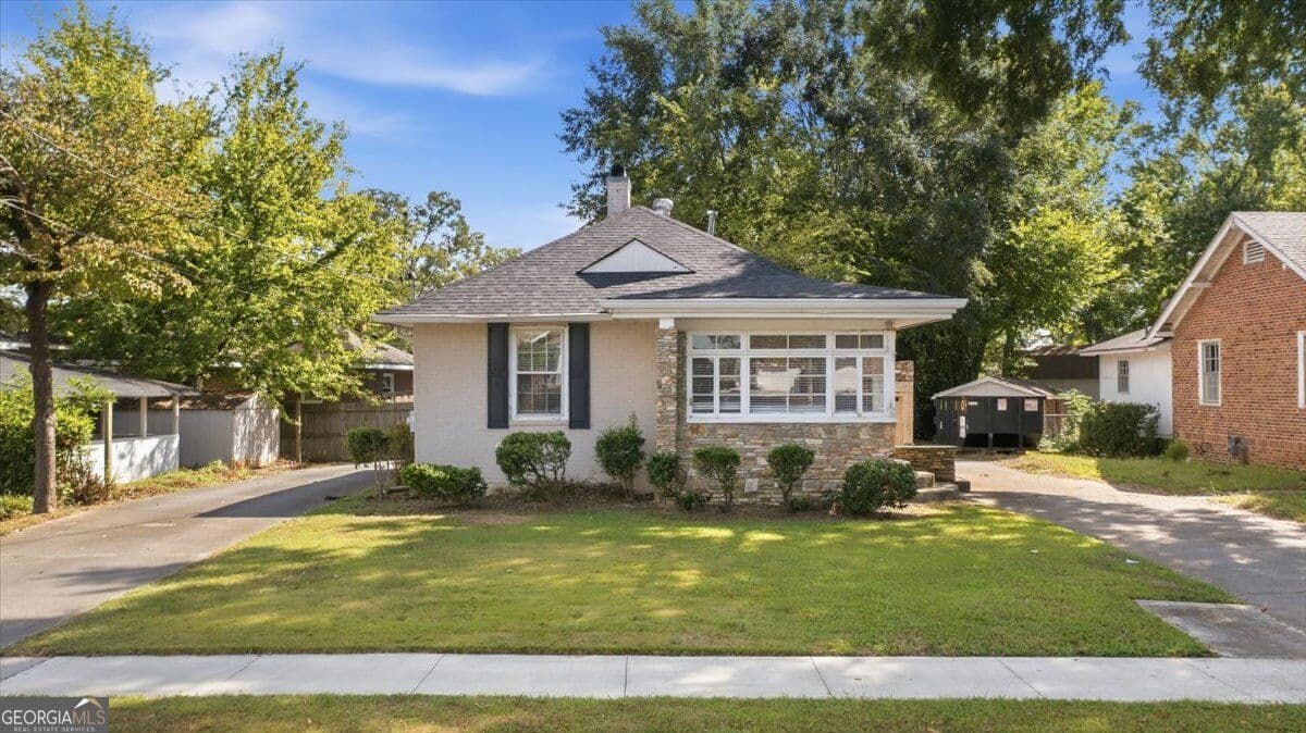 2 bedroom, 1 bathroom, 753 sq ft single family residence for sale at 3 Green Street, Rome, GA 30161 — photo 2