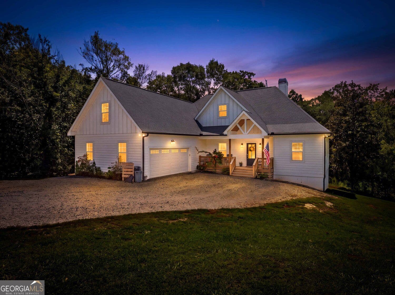 3 bedroom, 2.5 bathroom, 4,987 sq ft single family residence for sale at 449 Captains Court, Clarkesville, GA 30523 — photo 3