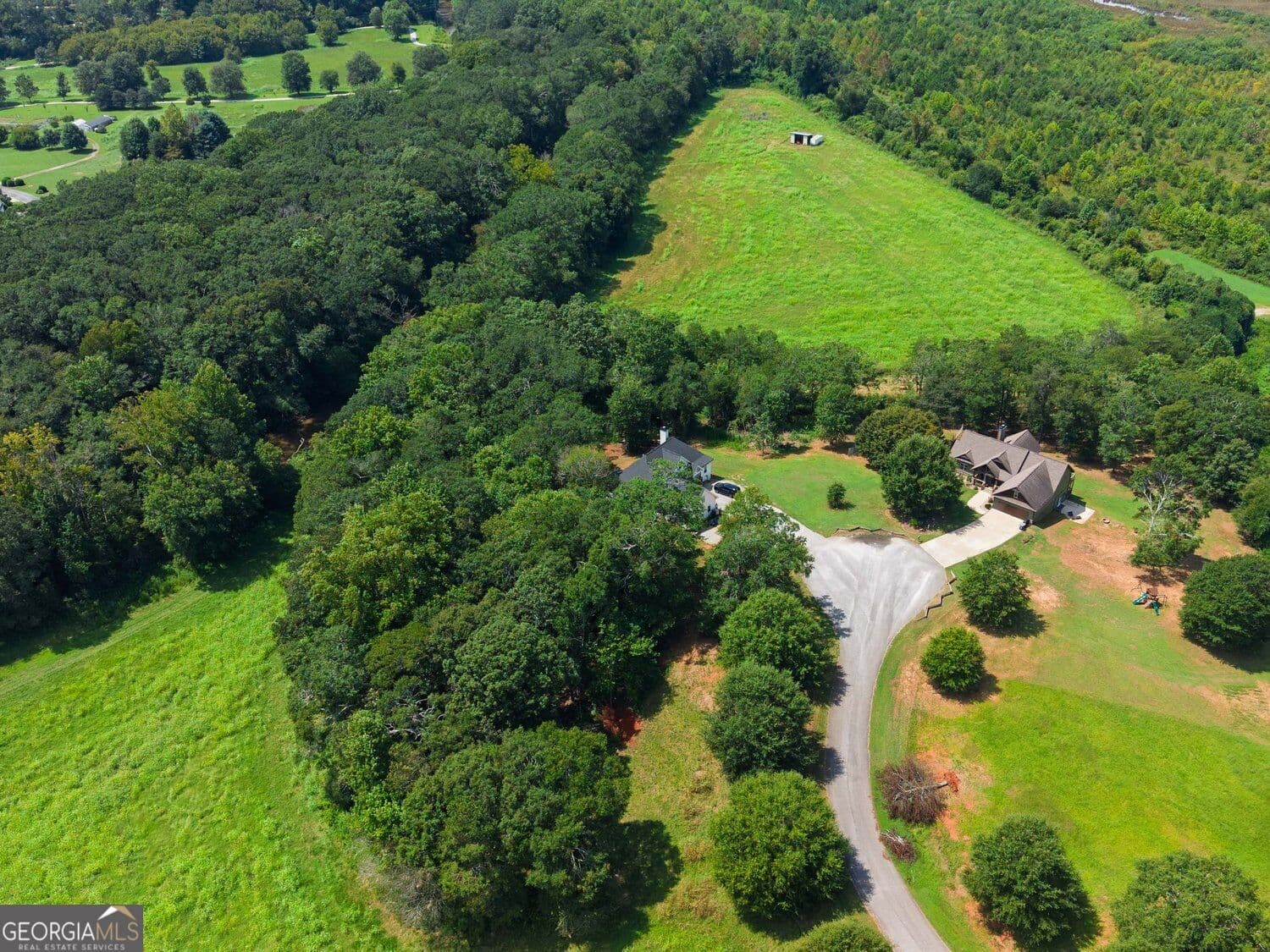 3 bedroom, 2.5 bathroom, 4,987 sq ft single family residence for sale at 449 Captains Court, Clarkesville, GA 30523 — photo 10