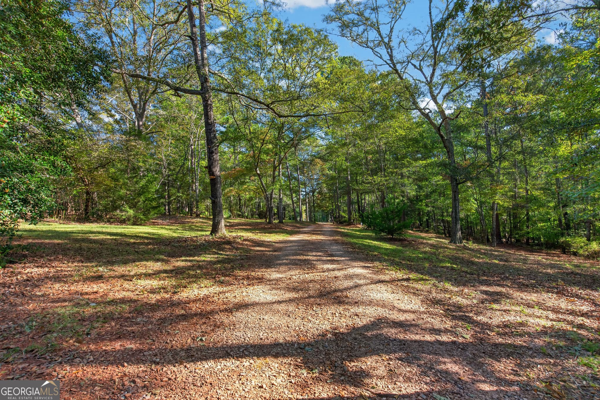 3 bedroom, 2 bathroom, 1,596 sq ft single family residence for sale at 371 S Grayson Trail, Hogansville, GA 30230 — photo 2