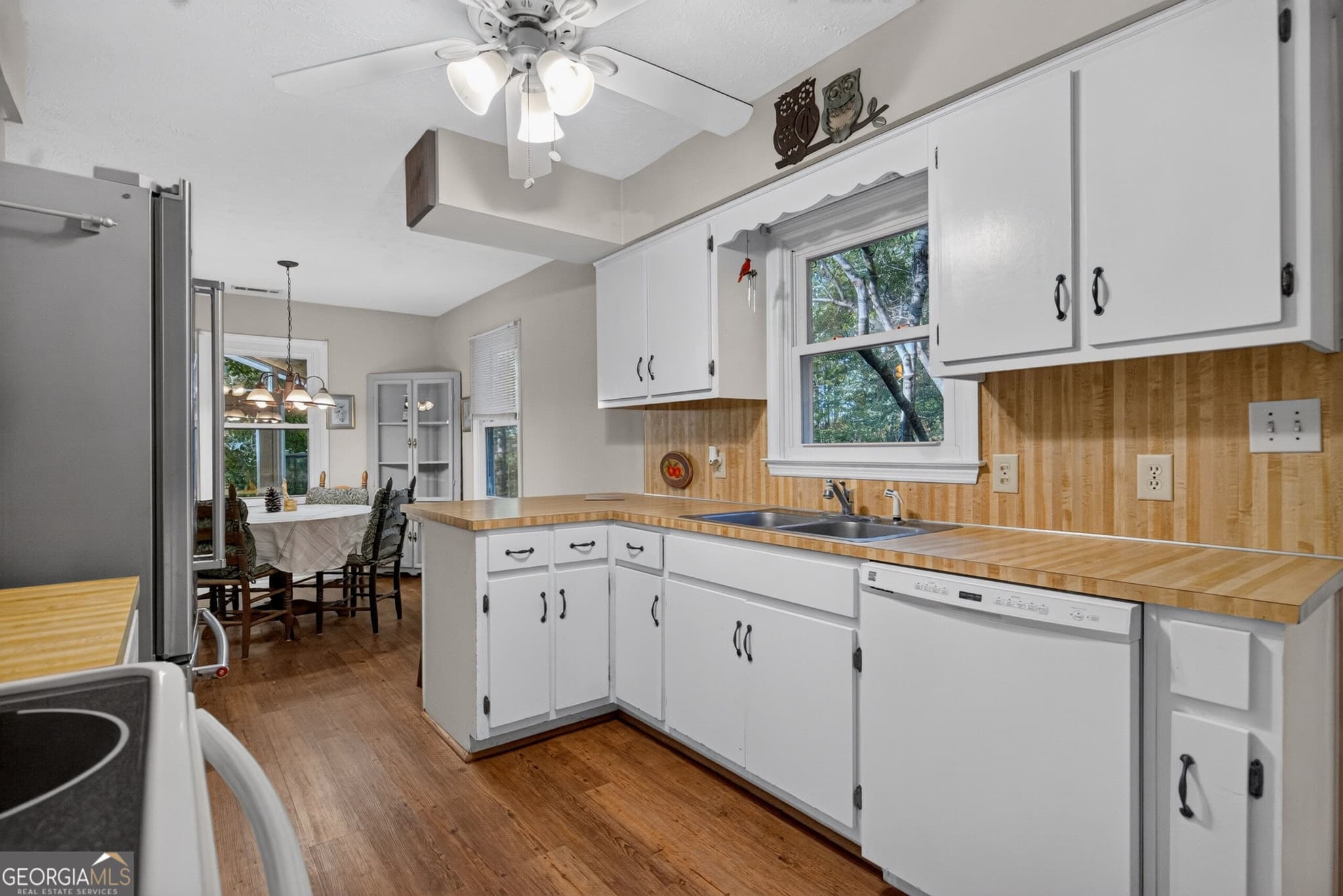 3 bedroom, 2 bathroom, 1,596 sq ft single family residence for sale at 371 S Grayson Trail, Hogansville, GA 30230 — photo 6