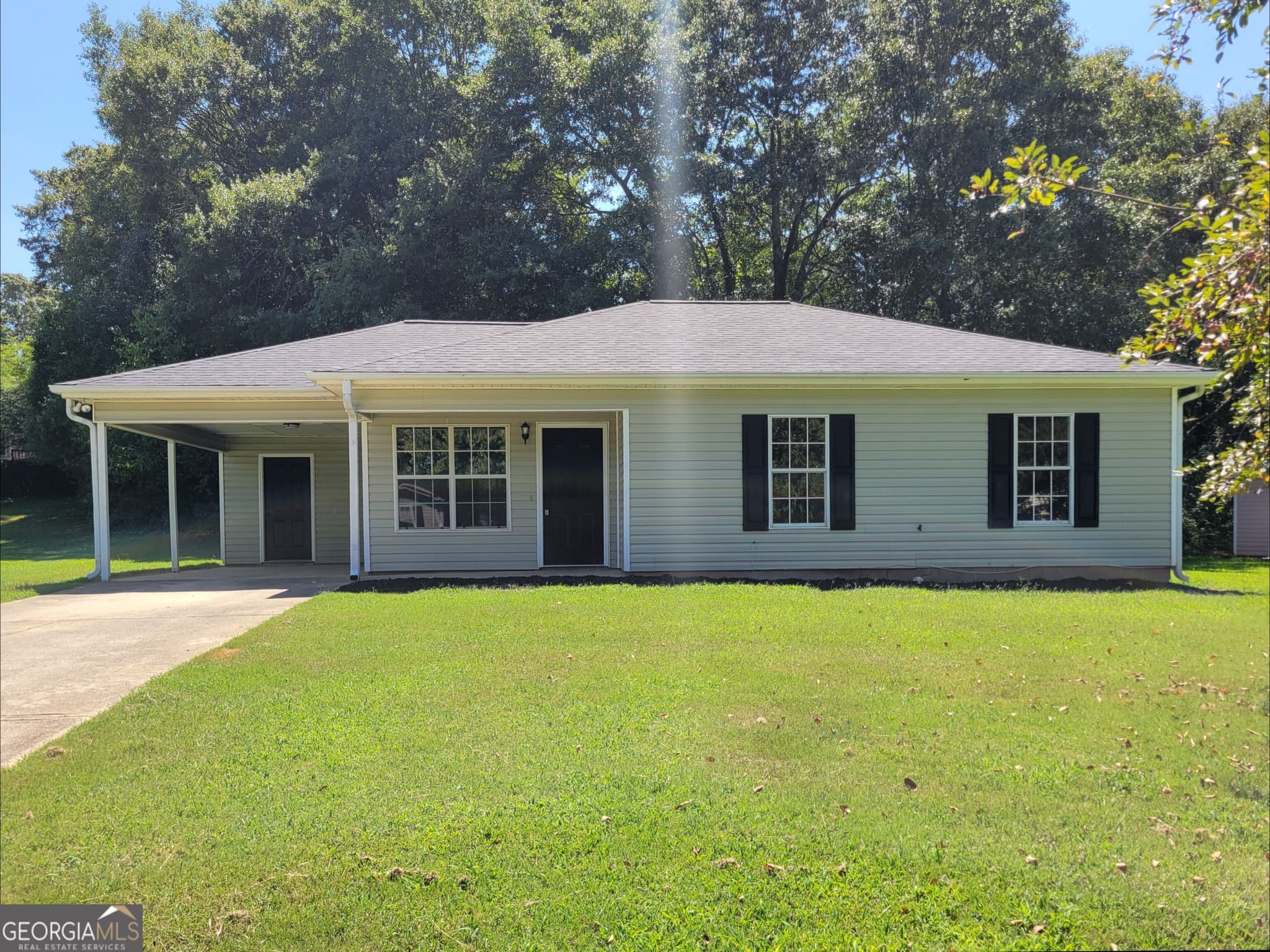 3 bedroom, 2 bathroom, 1,060 sq ft single family residence for rent at 412 Missi Lane, Winder, GA 30680 for $1,825 a month
