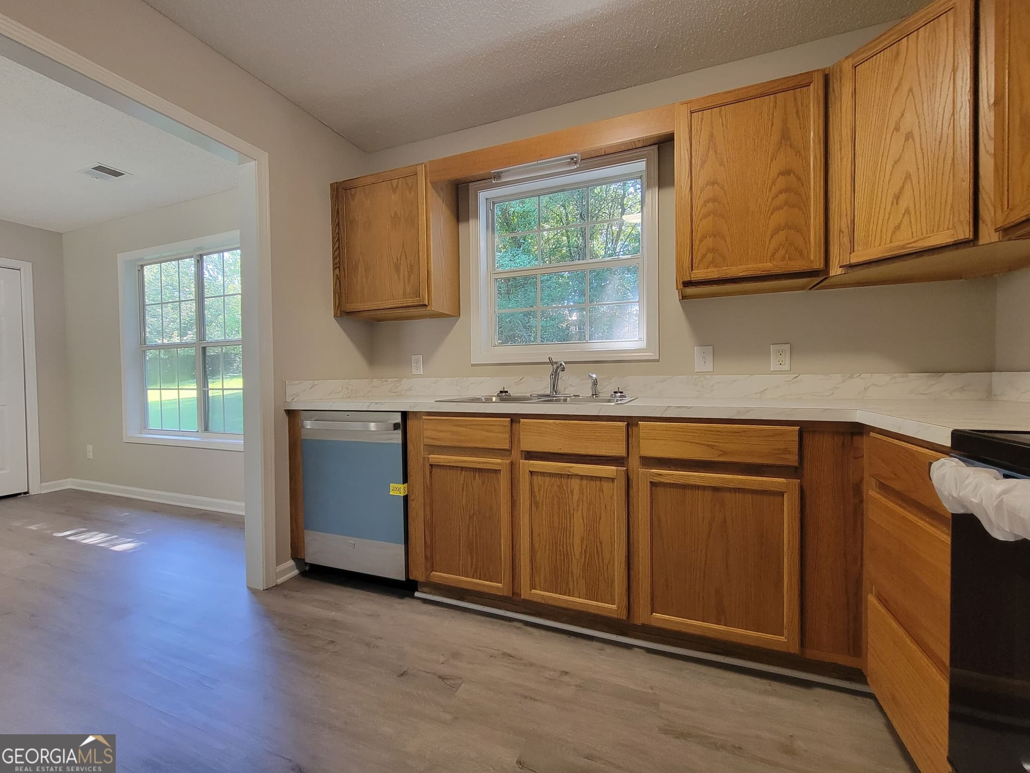 3 bedroom, 2 bathroom, 1,060 sq ft single family residence for rent at 412 Missi Lane, Winder, GA 30680 for $1,825 a month — photo 5
