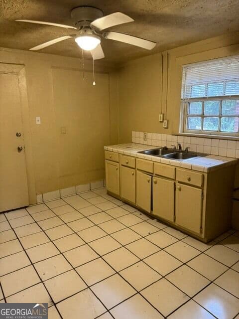 2 bedroom, 1 bathroom, 800 sq ft single family residence for sale at 822 Bennell Street, Macon, GA 31206 — photo 7