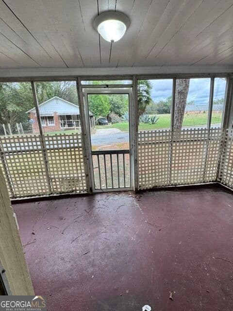 2 bedroom, 1 bathroom, 800 sq ft single family residence for sale at 822 Bennell Street, Macon, GA 31206 — photo 8