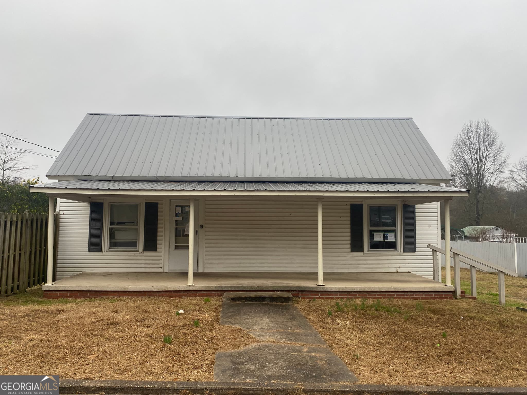 2 bedroom, 2 bathroom, 1,080 sq ft single family residence for sale at 195 Seventh Street, Trion, GA 30753