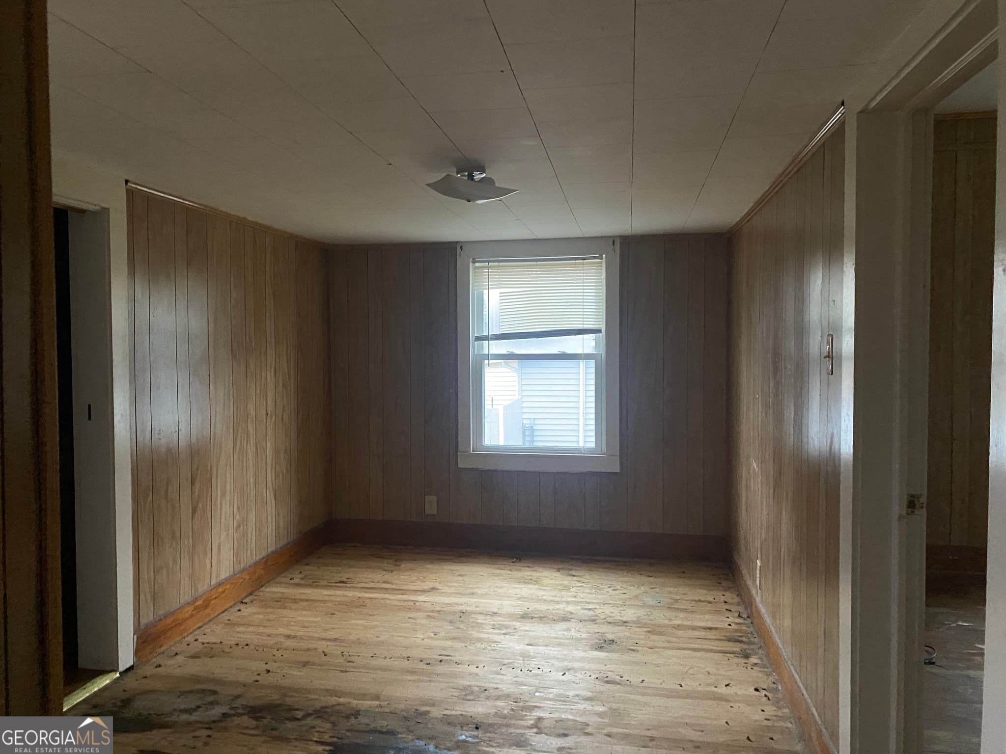 2 bedroom, 2 bathroom, 1,080 sq ft single family residence for sale at 195 Seventh Street, Trion, GA 30753 — photo 5