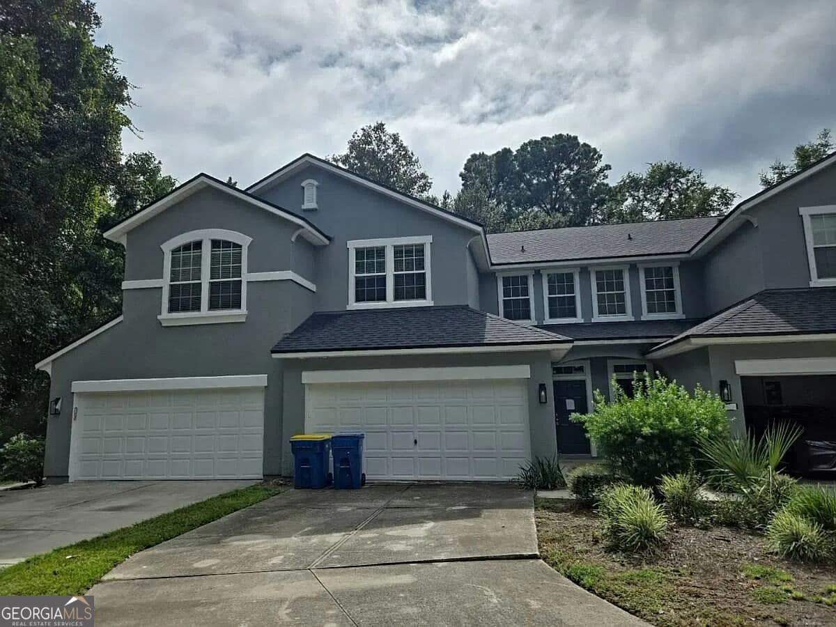 3 bedroom, 2.5 bathroom, 1,821 sq ft townhouse for sale at 12230 Black Walnut Court, Jacksonville, FL 32226