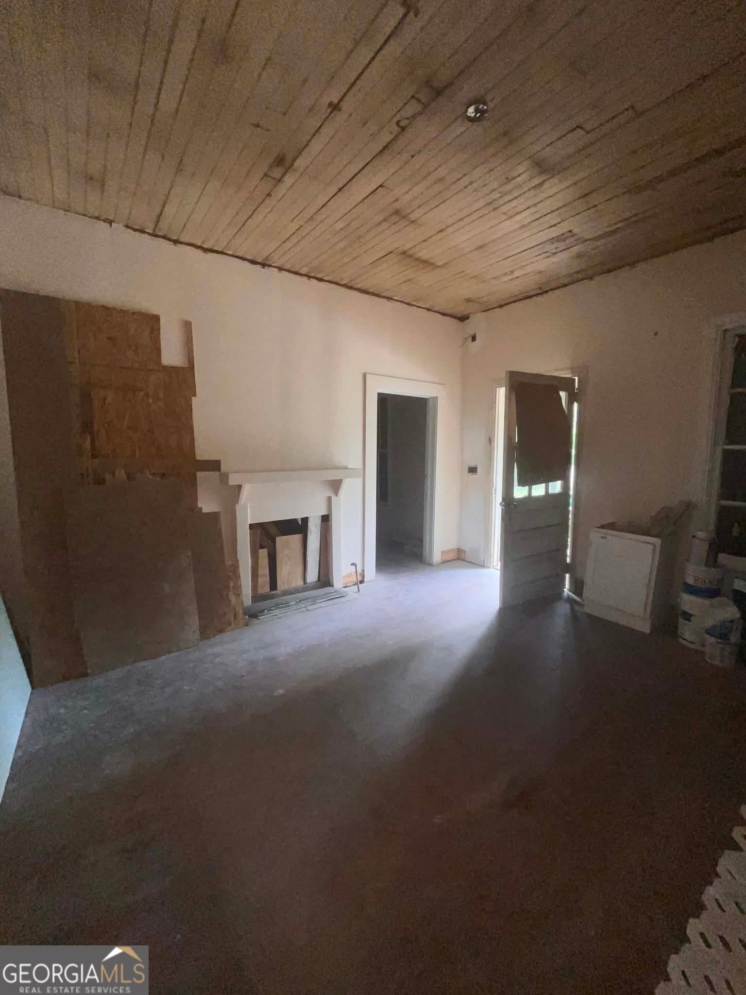 2 bedroom, 1 bathroom, 842 sq ft single family residence for sale at 325 Fairview Avenue, Macon, GA 31217 — photo 6