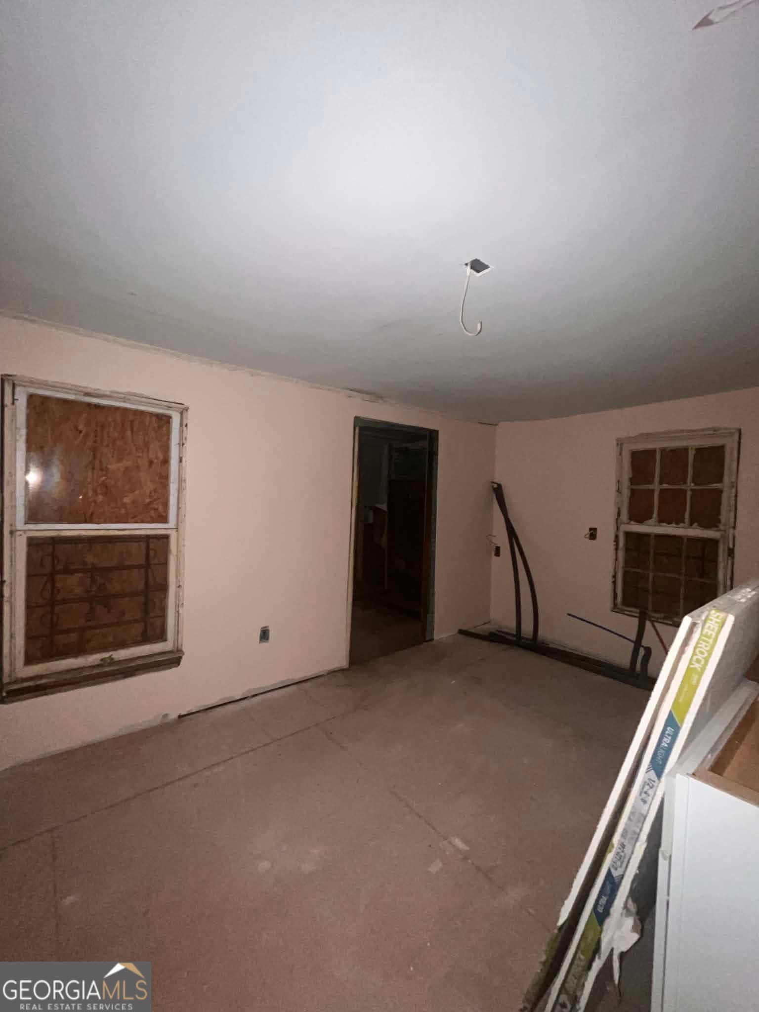 2 bedroom, 1 bathroom, 842 sq ft single family residence for sale at 325 Fairview Avenue, Macon, GA 31217 — photo 10