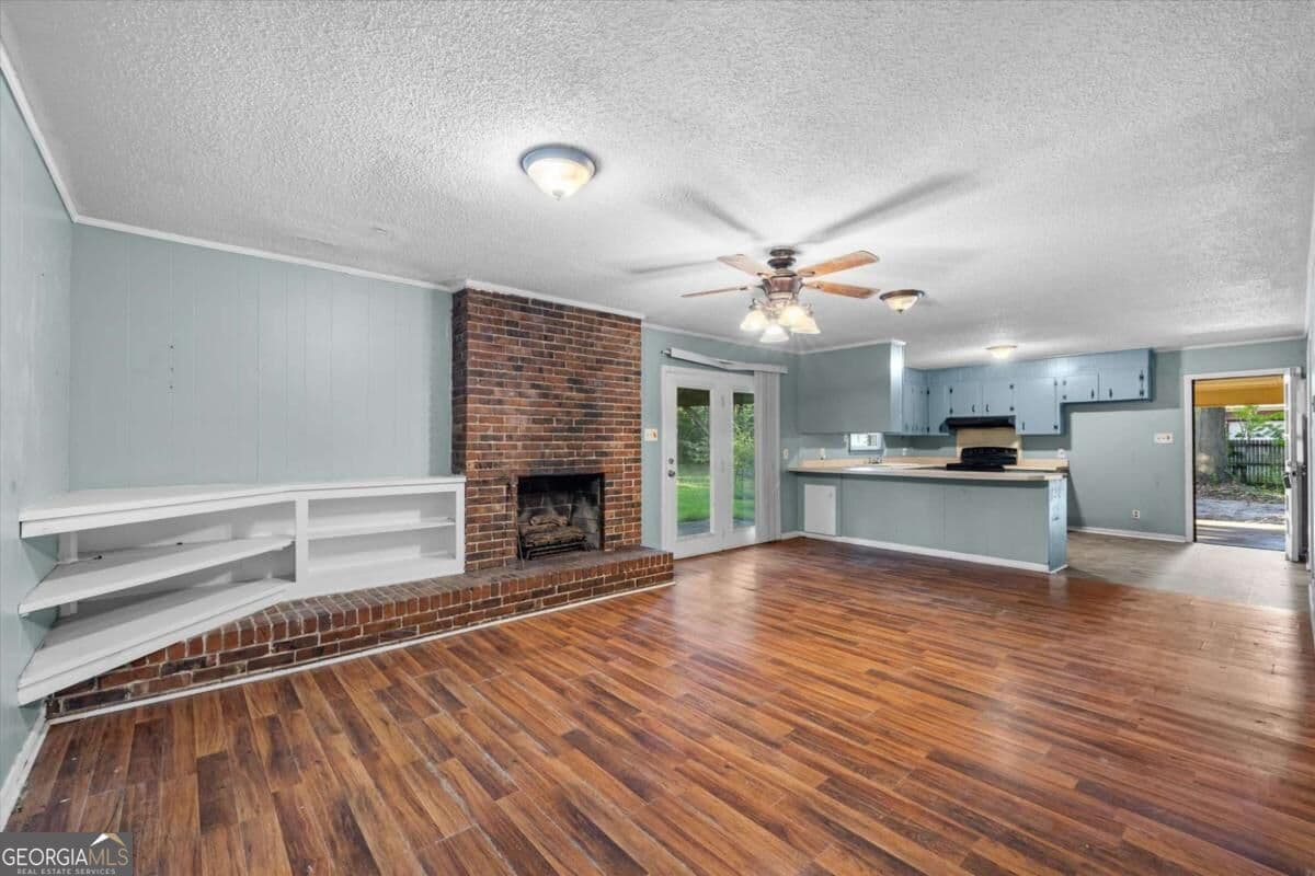 3 bedroom, 2 bathroom, 1,670 sq ft single family residence for sale at 607 Hardeman Avenue, Fort Valley, GA 31030 — photo 10