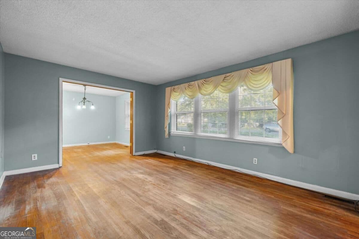 3 bedroom, 2 bathroom, 1,670 sq ft single family residence for sale at 607 Hardeman Avenue, Fort Valley, GA 31030 — photo 8