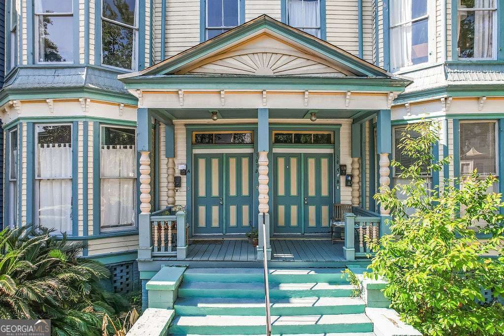 multi family,quadruplex for sale at 301-303 E Henry Street, Savannah, GA 31401 — photo 3