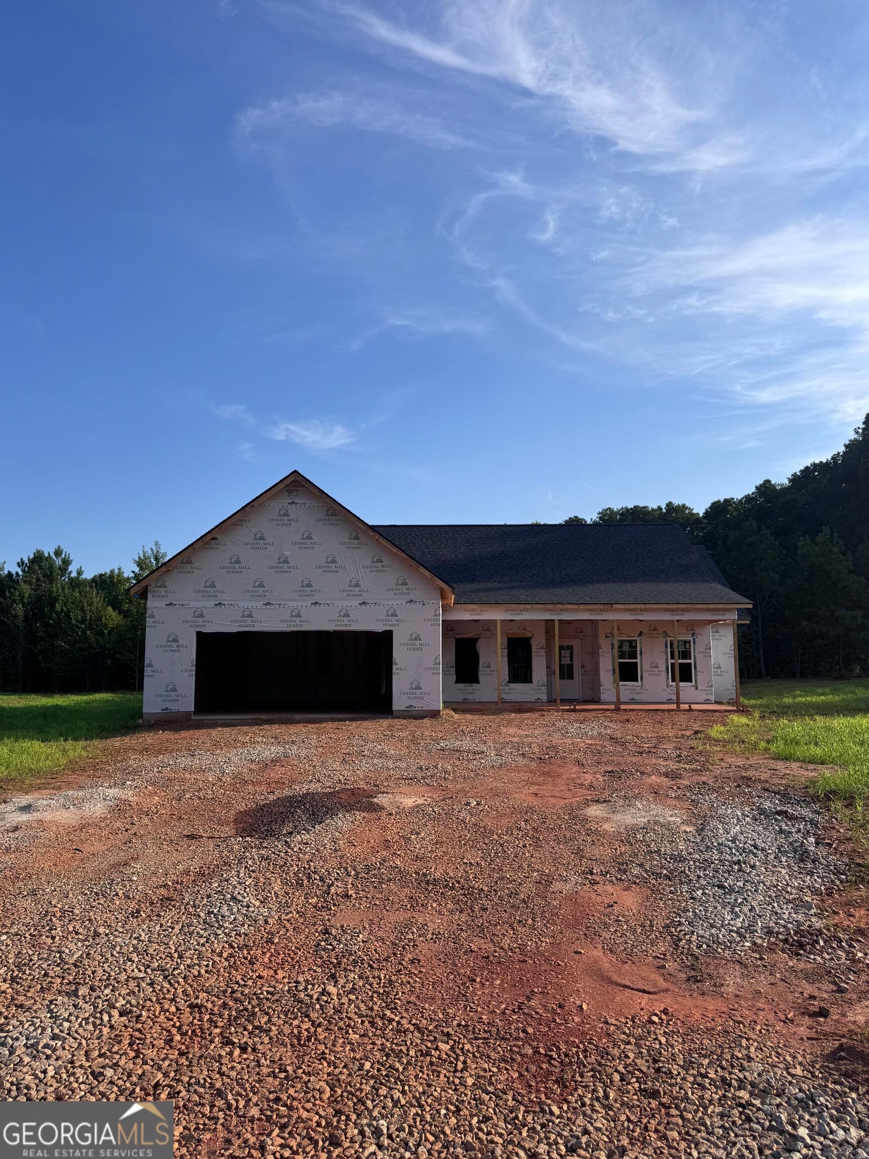 4 bedroom, 2 bathroom, 2,001 sq ft single family residence for sale at 135 Aerodrome Way, Griffin, GA 30224 — photo 4