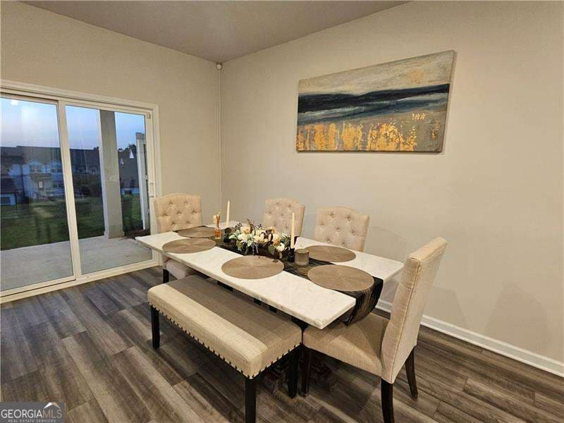 3 bedroom, 2.5 bathroom townhouse for rent at 3343 Bell Nook Way, Lawrenceville, GA 30044 for $2,450 a month — photo 4