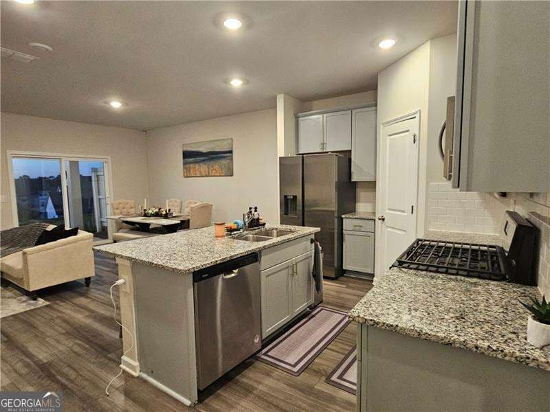 3 bedroom, 2.5 bathroom townhouse for rent at 3343 Bell Nook Way, Lawrenceville, GA 30044 for $2,450 a month — photo 8