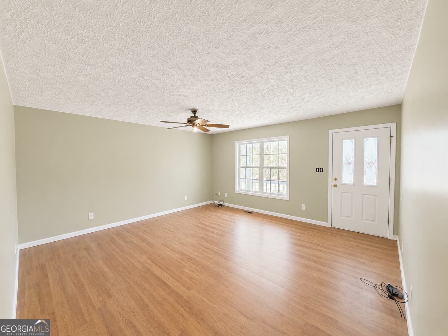 3 bedroom, 2 bathroom, 1,218 sq ft single family residence for sale at 1164 Bert Moorehead Road, Canon, GA 30520 — photo 6