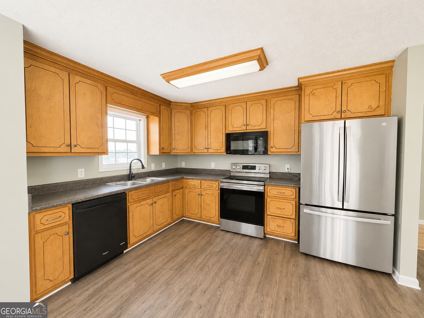 3 bedroom, 2 bathroom, 1,218 sq ft single family residence for sale at 1164 Bert Moorehead Road, Canon, GA 30520 — photo 9