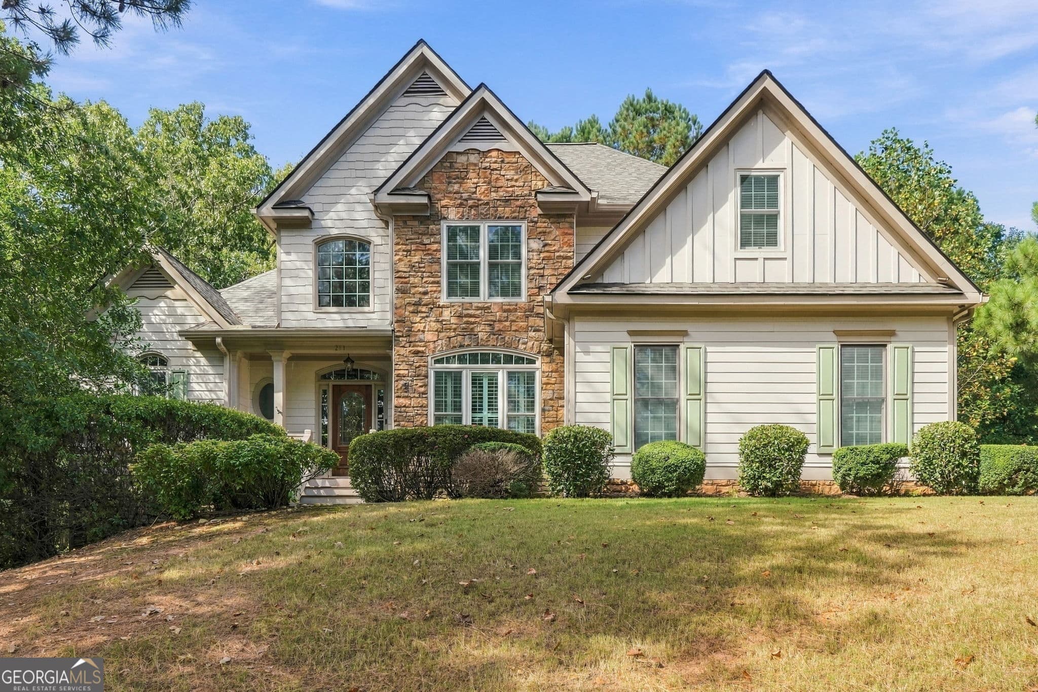 4 bedroom, 2.5 bathroom, 2,583 sq ft single family residence for sale at 211 Montana Way, Canton, GA 30114 — photo 1 of 50