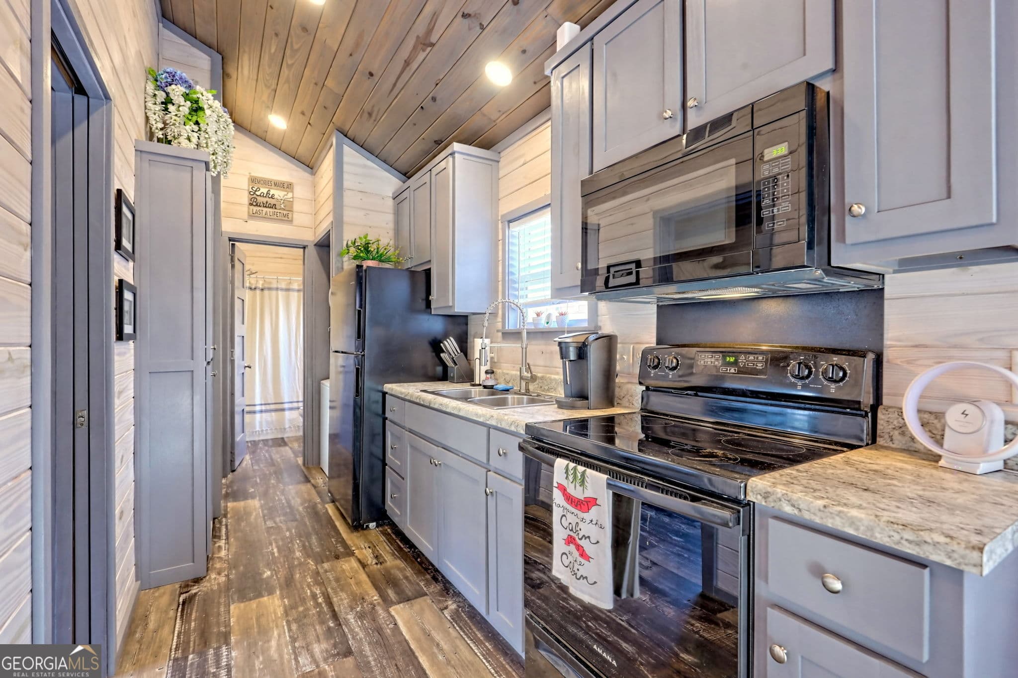 2 bedroom, 1 bathroom, 406 sq ft single family residence for sale at 4960 Laurel Lodge LOT #3, Clarkesville, GA 30523 — photo 9