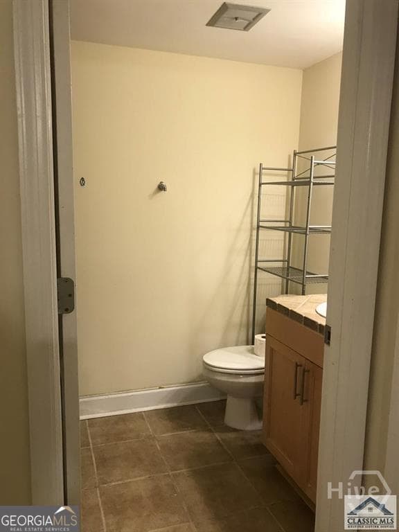2 bedroom, 2 bathroom, 972 sq ft apartment for rent at 1055 Baxter Street 408, Athens, GA 30606 for $1,300 a month — photo 8