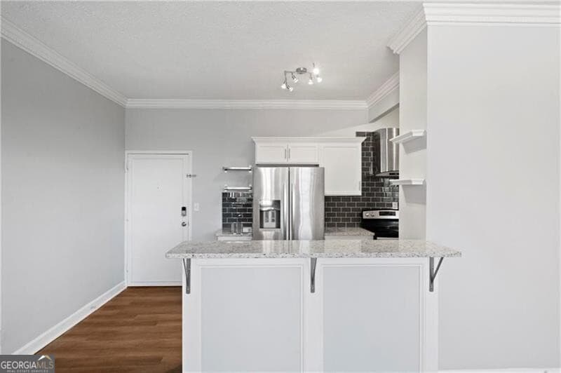 2 bedroom, 1.5 bathroom, 840 sq ft condominium for sale at 3060 Pharr Court North 317, Atlanta, GA 30305 — photo 9