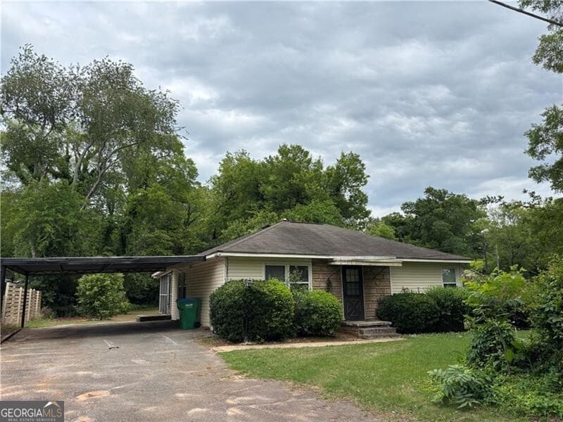 2 bedroom, 1 bathroom, 1,080 sq ft single family residence sold at 5679 Perk Street, Austell, GA 30106
