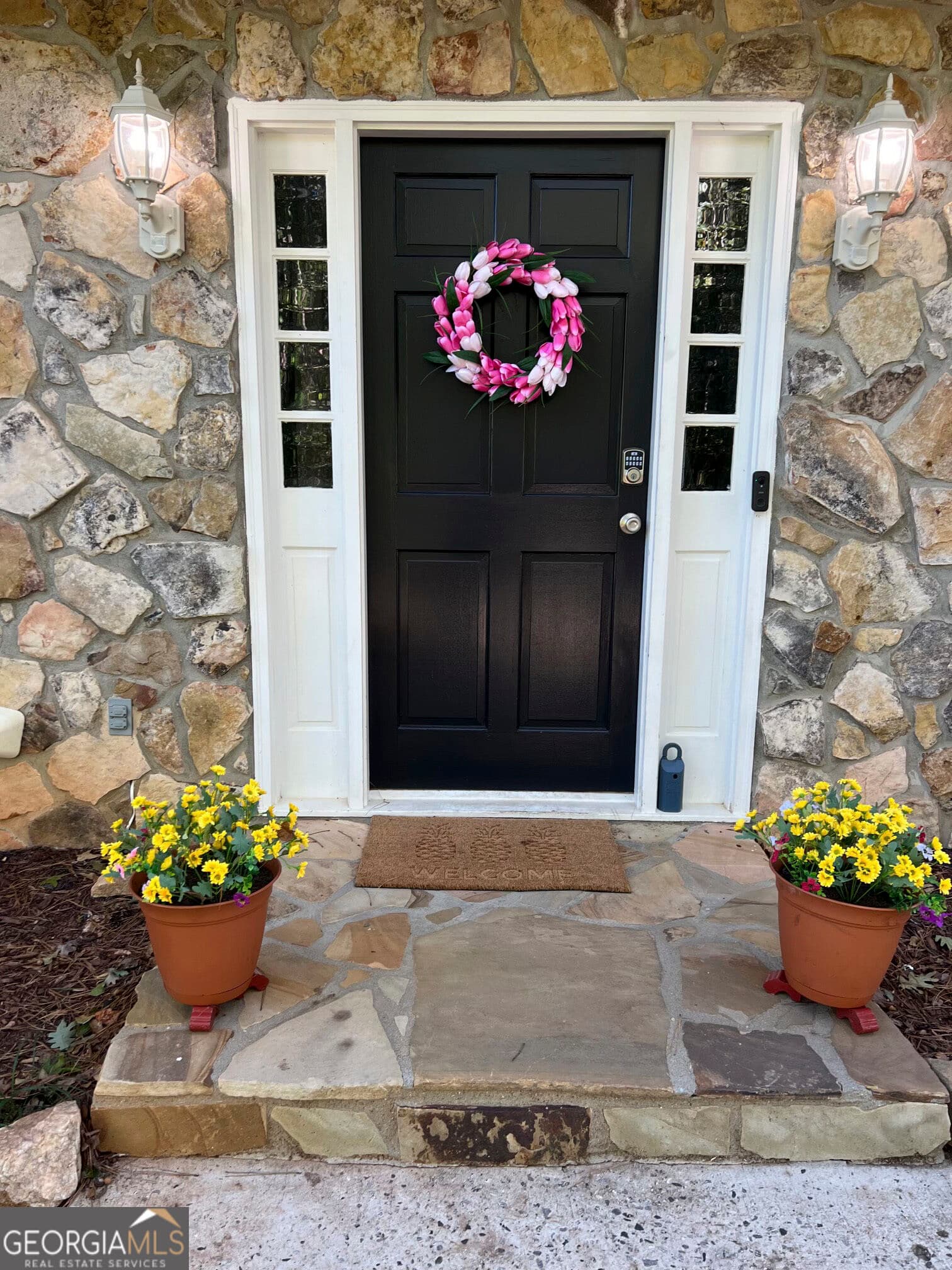 4 bedroom, 2.5 bathroom, 2,956 sq ft single family residence for rent at 100 Forest Hall Lane, Fayetteville, GA 30214 for $2,595 a month — photo 3