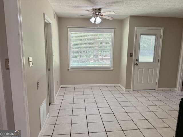 4 bedroom, 2.5 bathroom, 2,956 sq ft single family residence for rent at 100 Forest Hall Lane, Fayetteville, GA 30214 for $2,595 a month — photo 10