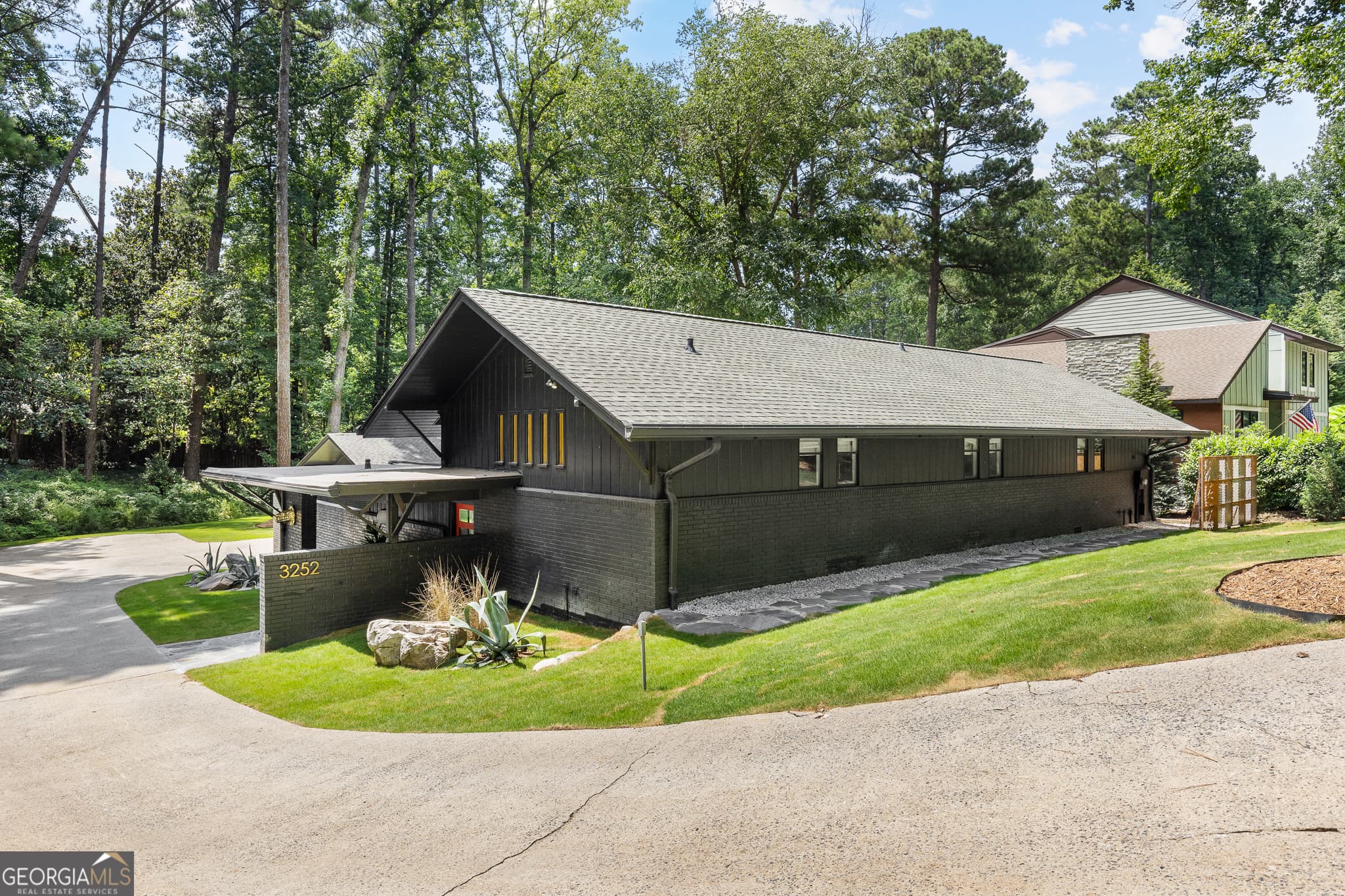 3 bedroom, 2.5 bathroom, 1,820 sq ft single family residence for rent at 3252 W Roxboro Road, Atlanta, GA 30324 for $5,000 a month — photo 1 of 1