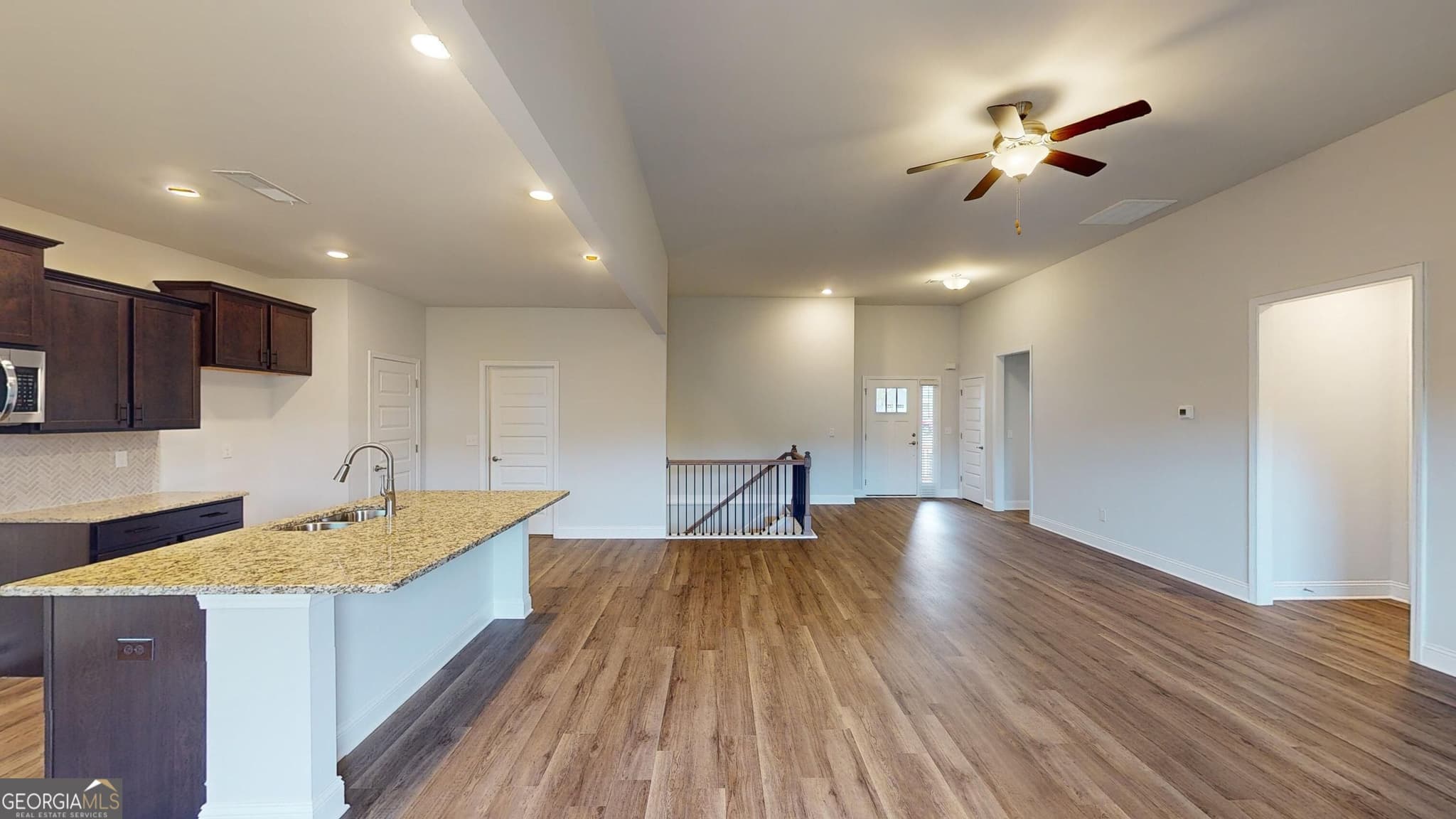 3 bedroom, 2 bathroom, 1,709 sq ft single family residence for sale at 1509 Barrington Place Court, Macon, GA 31220 — photo 6