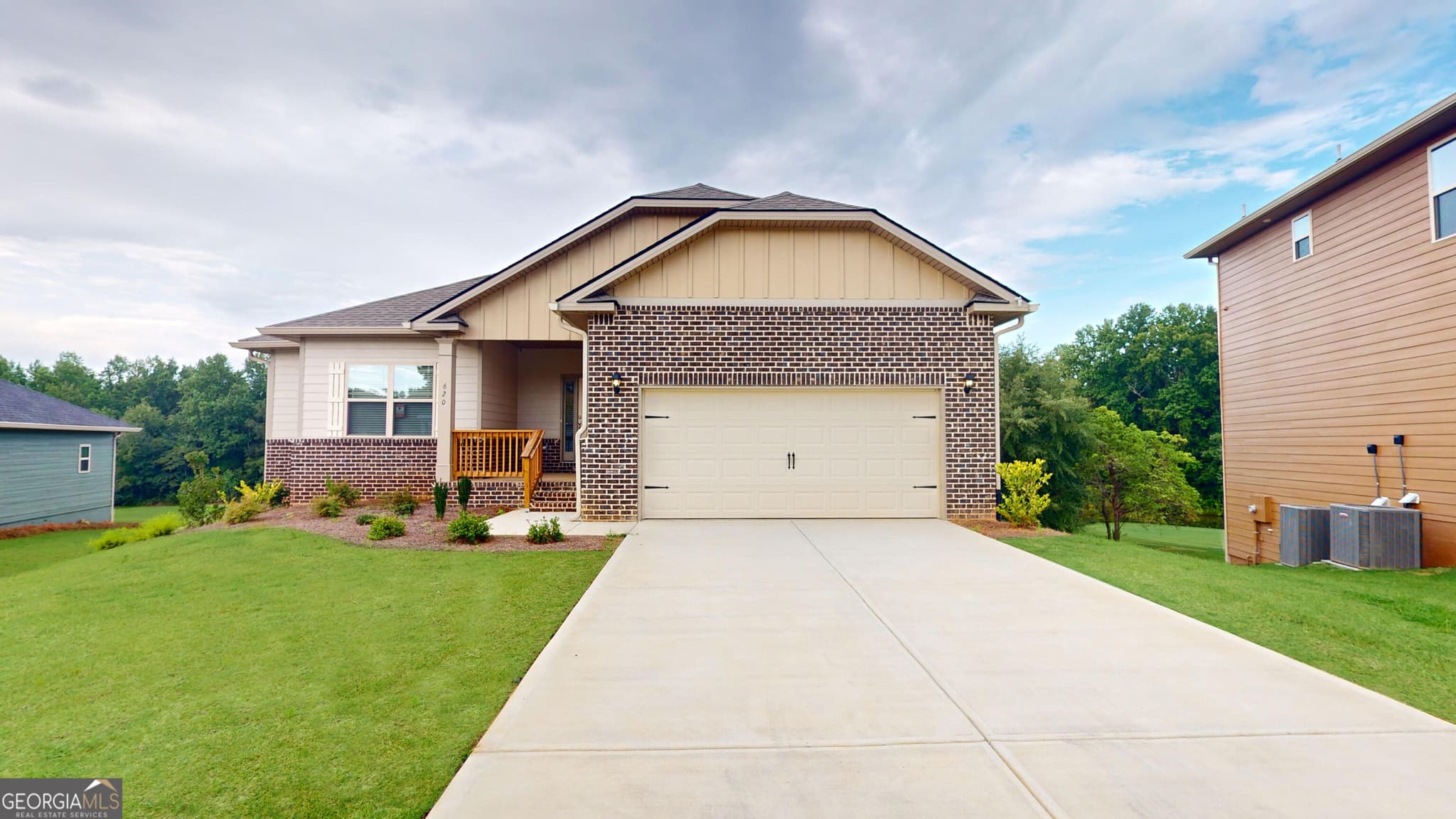 3 bedroom, 2 bathroom, 1,709 sq ft single family residence for sale at 1509 Barrington Place Court, Macon, GA 31220