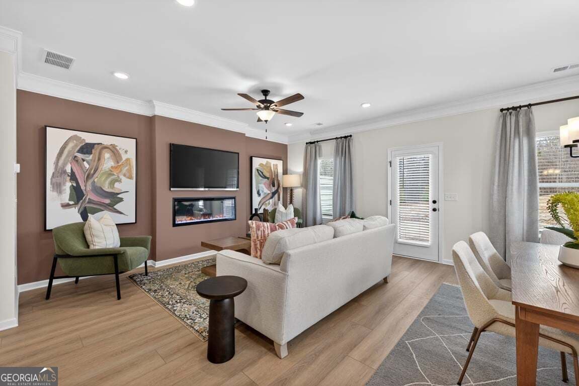 3 bedroom, 2.5 bathroom, 1,786 sq ft townhouse for sale at 212 Alameda Street 86, Loganville, GA 30052 — photo 5