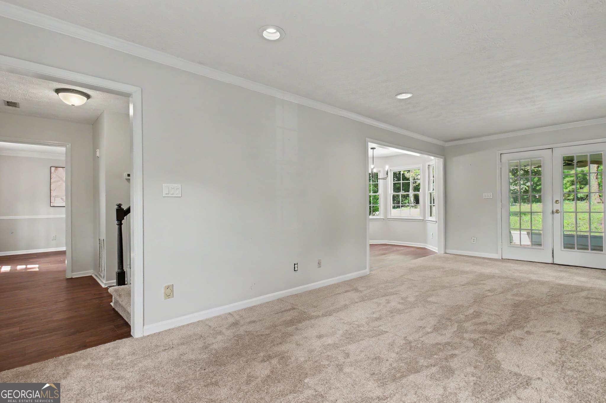 4 bedroom, 2.5 bathroom, 2,128 sq ft single family residence for sale at 401 Walnut Grove Road, Peachtree City, GA 30269 — photo 7