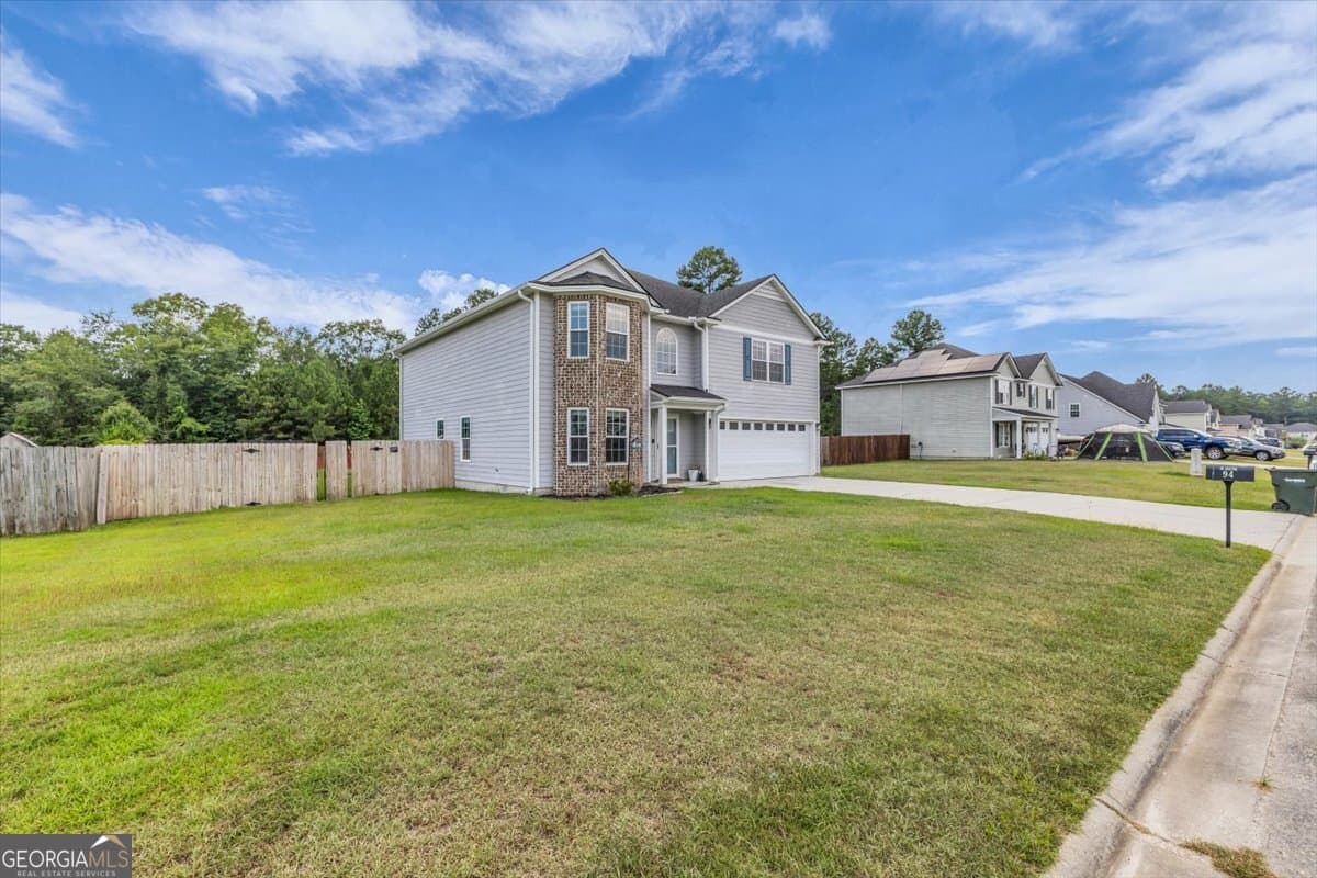 5 bedroom, 2.5 bathroom, 2,848 sq ft single family residence for sale at 94 Long Way Street, Ludowici, GA 31316 — photo 5