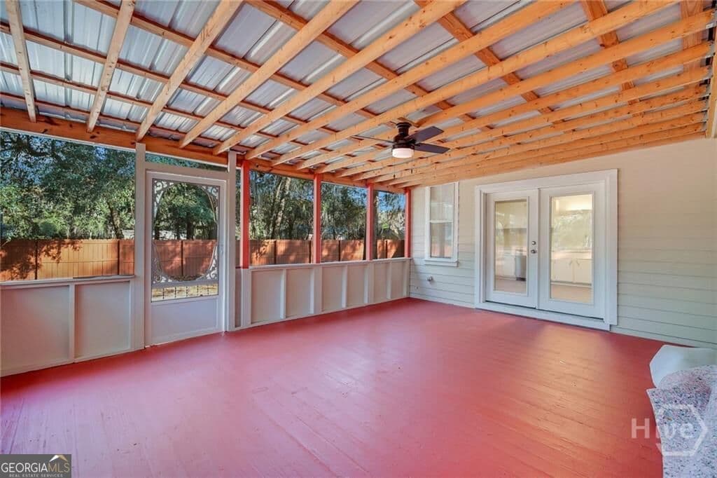 5 bedroom, 2 bathroom, 1,944 sq ft single family residence for sale at 147 Cc Jones Street, Midway, GA 31320 — photo 6